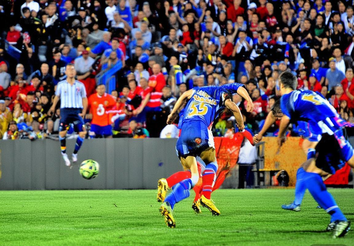 南美联赛焦点战：061竞技对阵班菲尔德，战术对决与核心球员对决(图1)